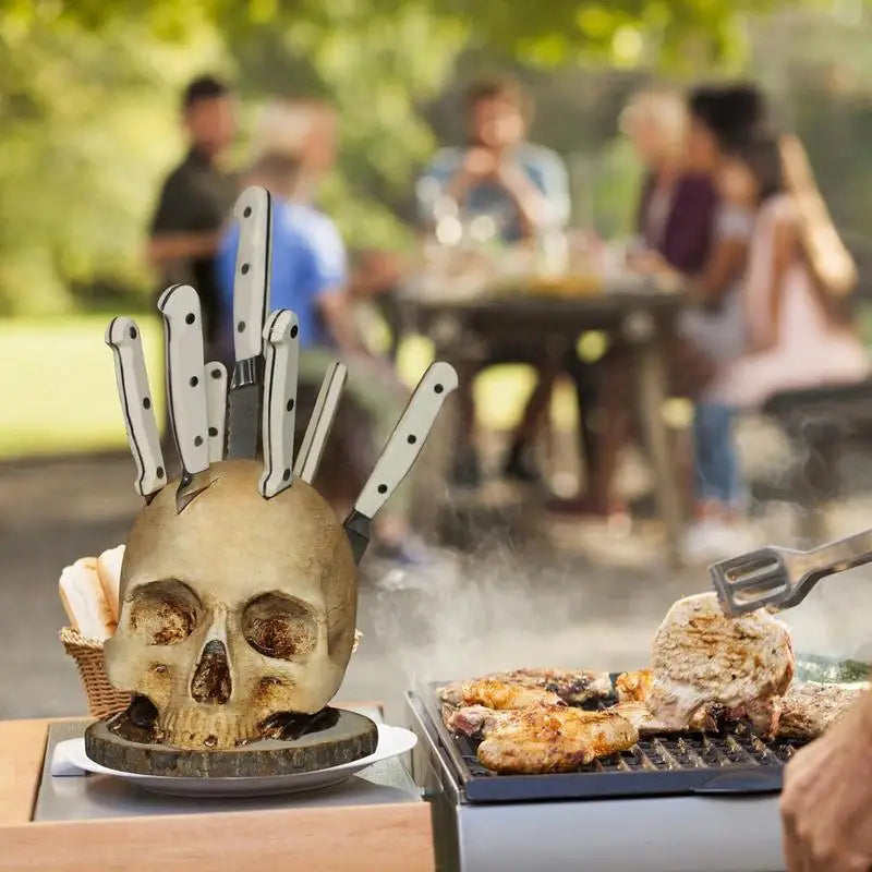 Soporte de Cuchillos en Forma de Calavera • Skull Holder Espartacus
